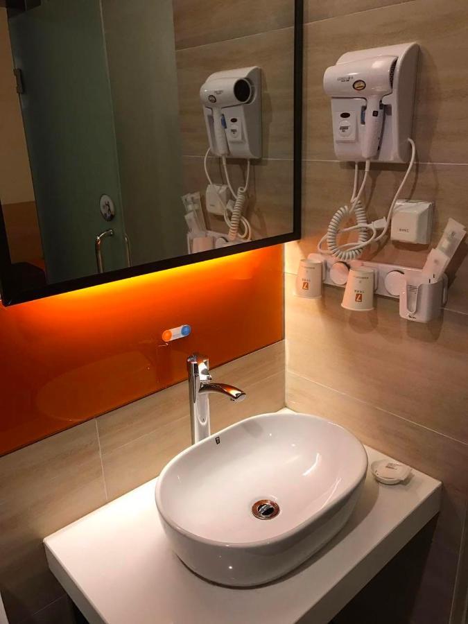 Hotel 7 Days Premium Chongqing Jiangbei International Airport Branch Extérieur photo