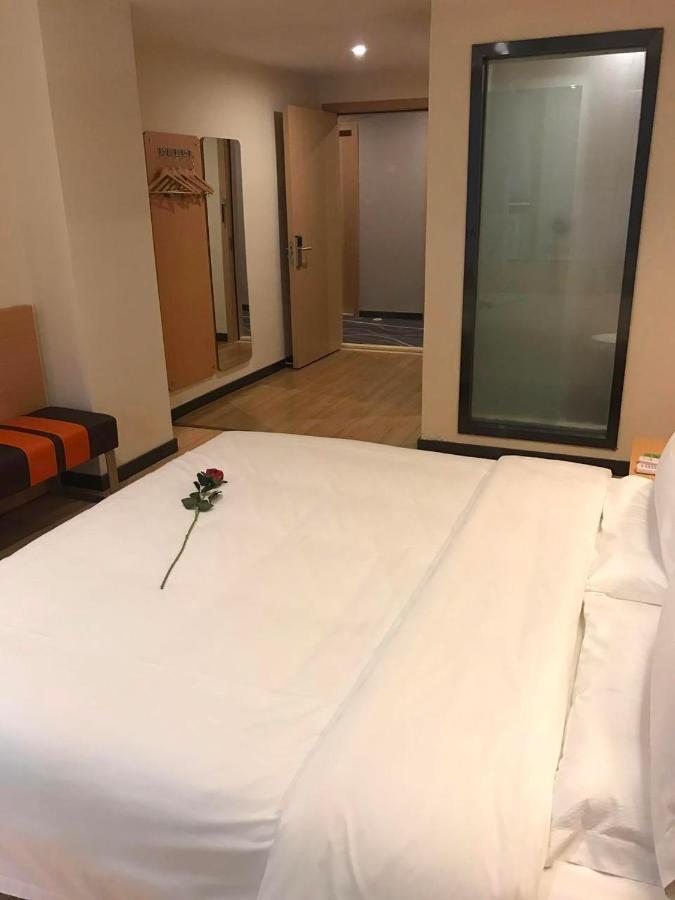 Hotel 7 Days Premium Chongqing Jiangbei International Airport Branch Extérieur photo